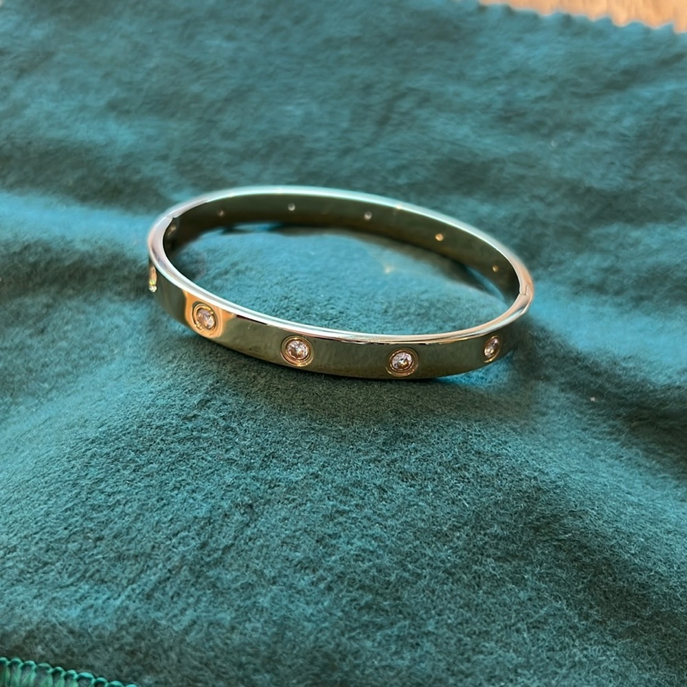 NEW Bangle w/ Crystals